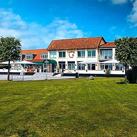 Strandhotellet Mols Ξενοδοχείο 3*