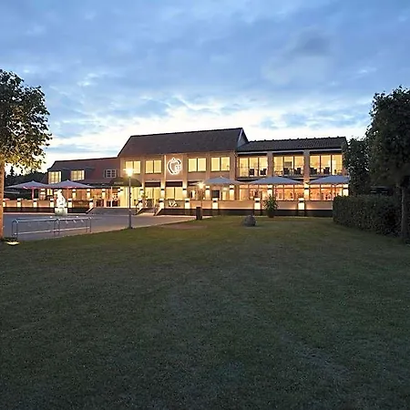 Strandhotellet Mols 3*